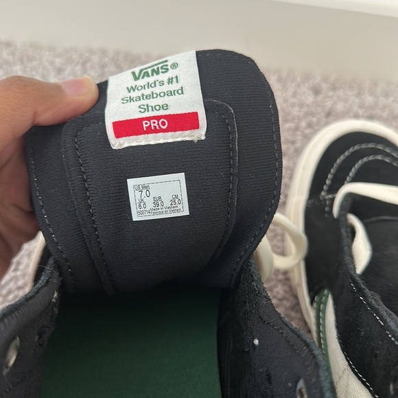 Vans SK8-HI Pro Black/Alpine Green. US Men’s 7.0. No box/tags. - Picture 5 of 6